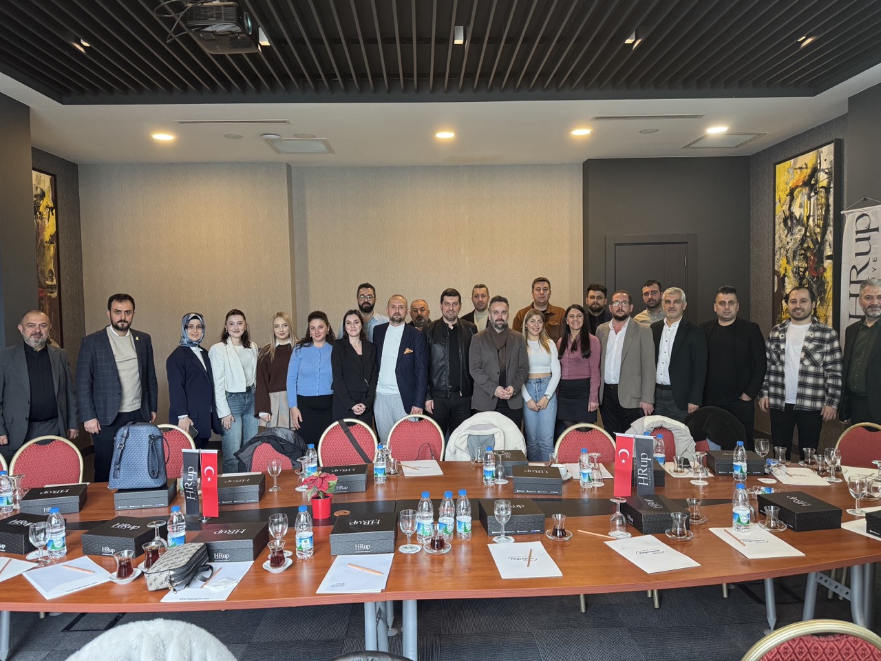 HRup Türkiye ile HR Profesyonelleri Buluşması